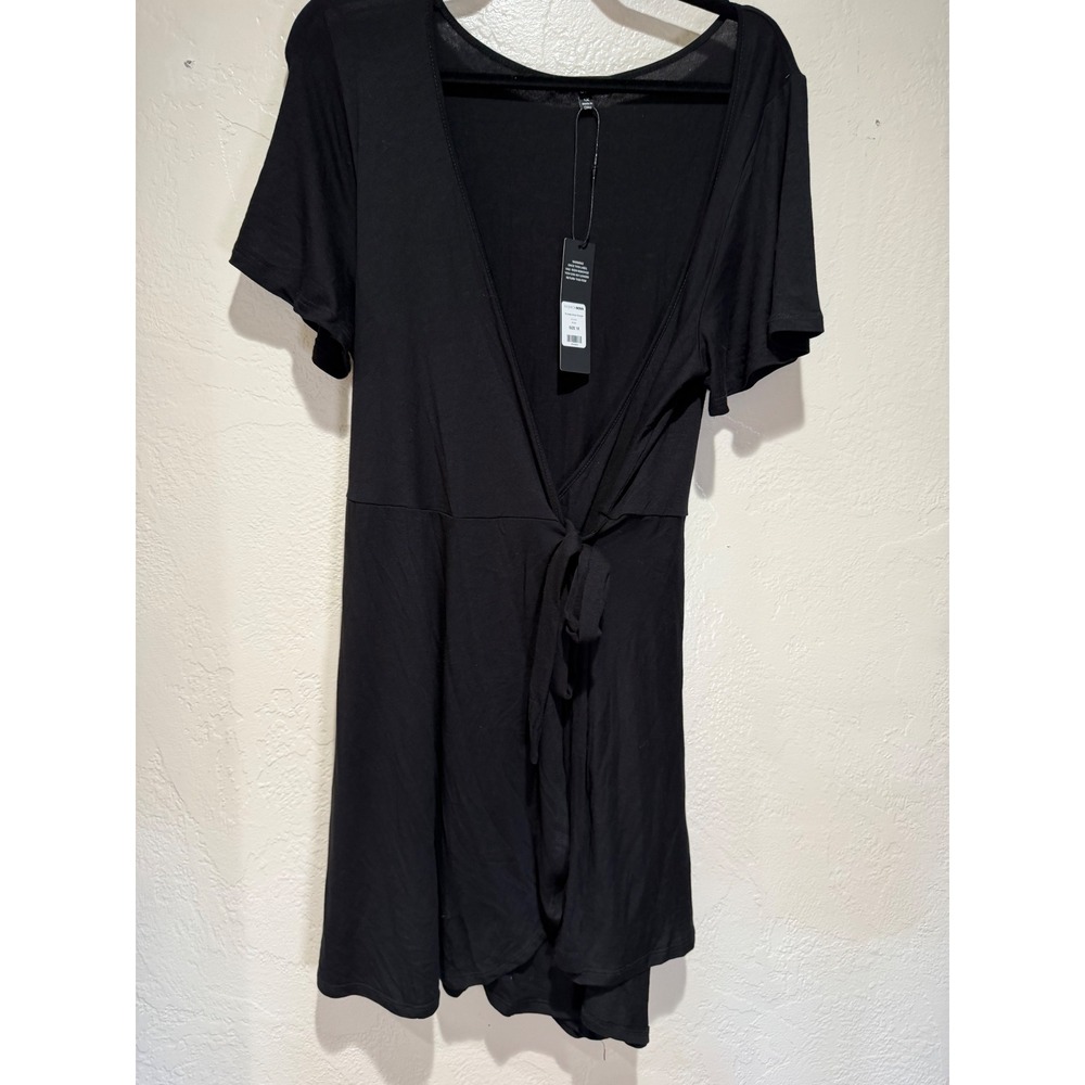 Fashion Nova Black Short Sleeve Wrap Front Tie Romper Plus Size 1X NEW